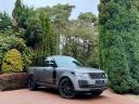 Land Rover Range Rover Vogue SE, 4.4 SDV8, Black Pack, 22in Gloss Black Wheels, Meridian Sound, Apple CarPlay, Panoramic Roof, Reversing Camera, Full Landrover S/H & Extended Landrover Warranty