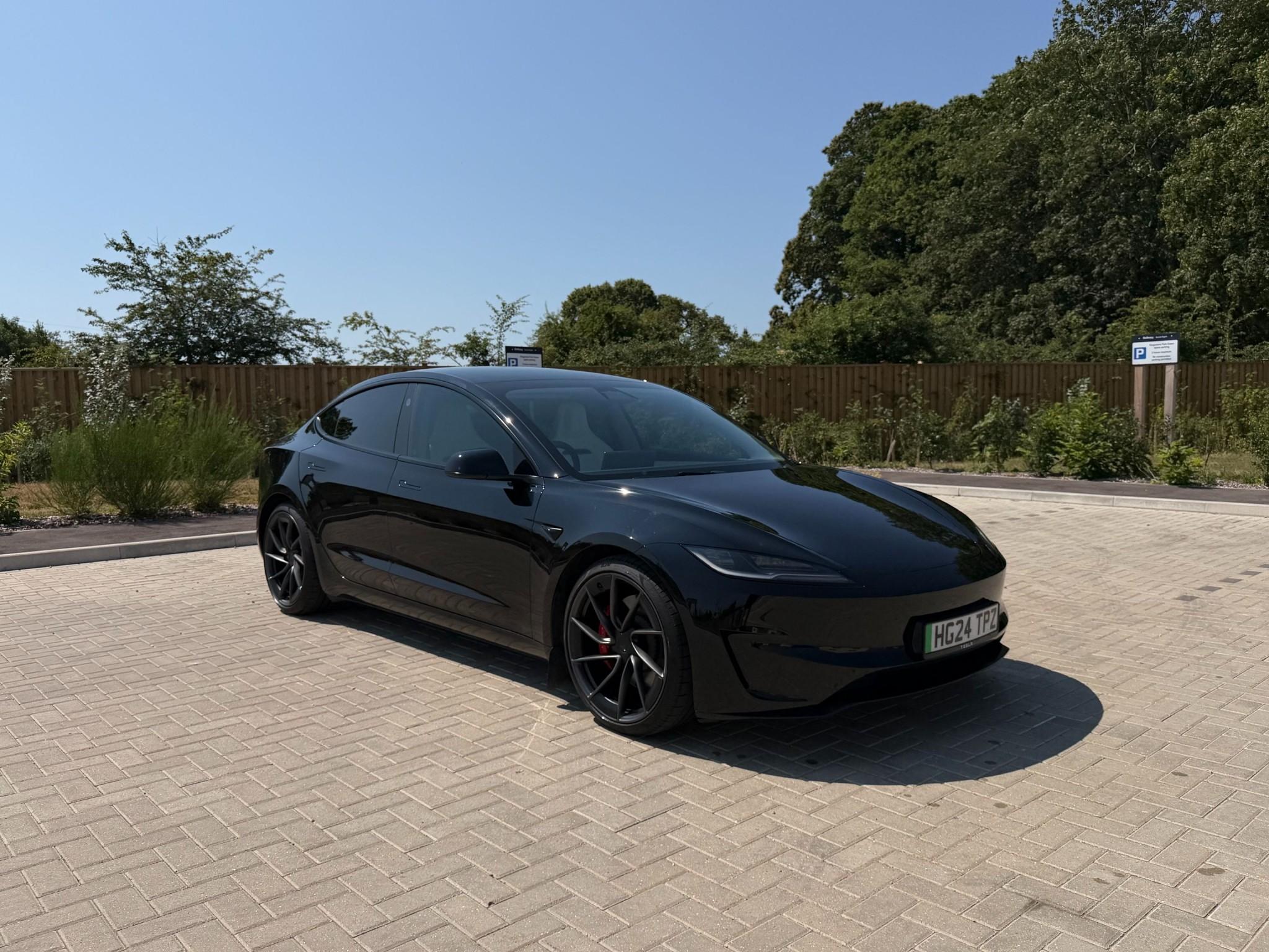 2024 TESLA MODEL 3