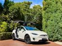 Tesla Model X Long Range, Autopilot, 6 Seats, Premium White Interior, Adaptive Air Suspension, Sub Zero Package, Immersive Sound System, Tow Package