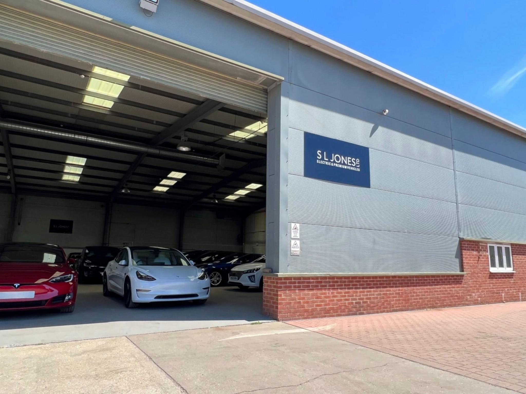 2020 TESLA MODEL S